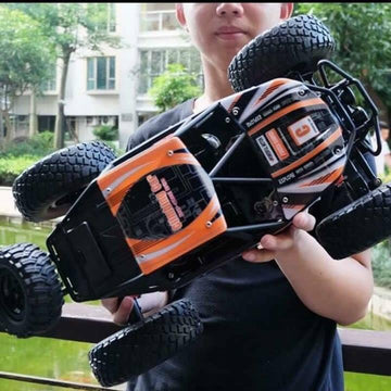 The Big 4x4 RC2837 Buggy, Real Rubber Tyres
