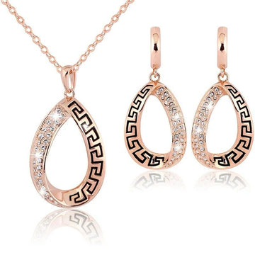 Jubilee Pendant Set in Biggest Brand Design